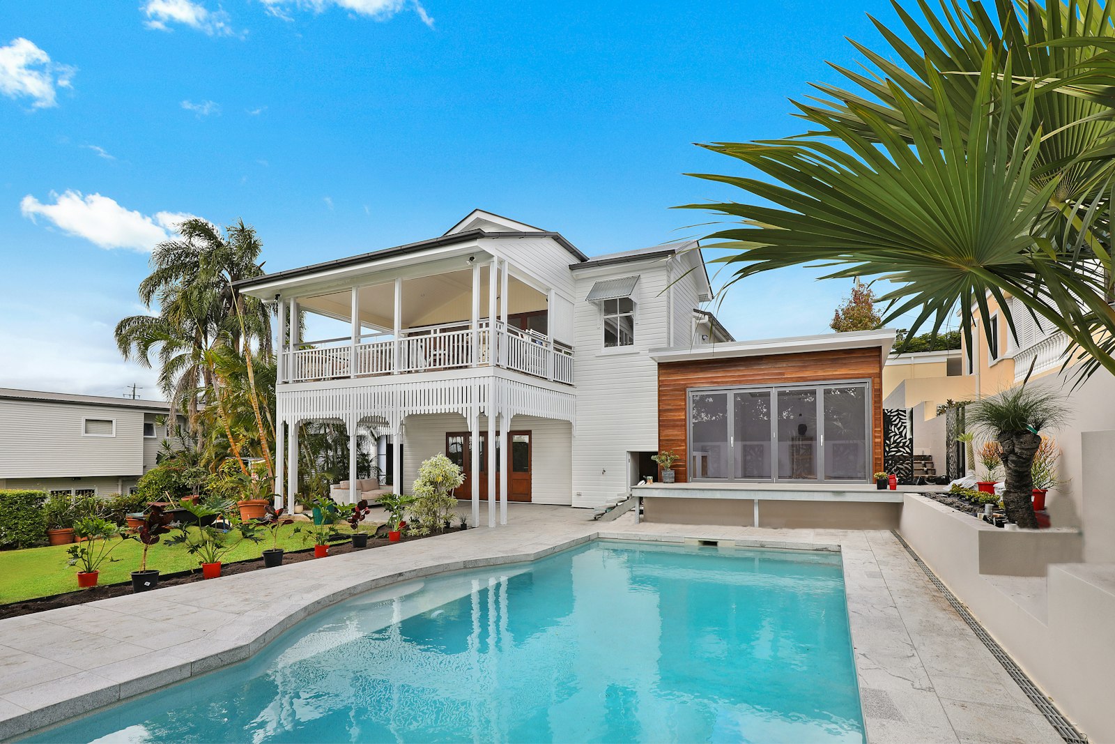 Real home exterior photo used as normal website photography